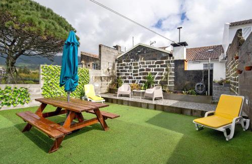 Povoacao House | Casa Xadrez