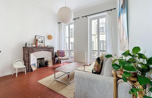 Le Camas Apartment | Casa Yellow au coeur du Camas - Central & Lumineux - Les Frères de la Loc'