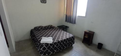 Flores Apartment | Casa Zoila Hospedaje frente al lago Lakefront lodging