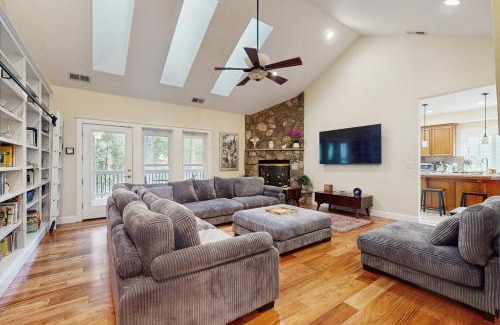Groveland House | Casa Zomy