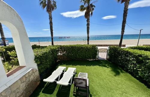Miami Platja House | CASABLANCA 1ª línea mar con BBQ y Wifi
