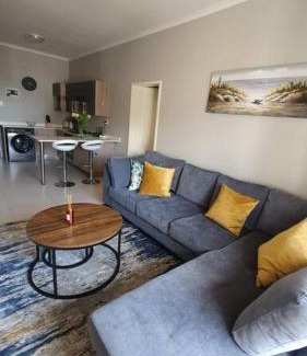 Greater Johannesburg Metropolitan Area Apartment | Casablanca