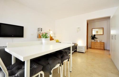 Las Acacias Apartment | casAFLEX,Apartamento cerca de la playa Pedregalejo