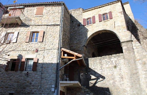 Joyeuse Apartment | Casal Vital gîte sud Ardèche