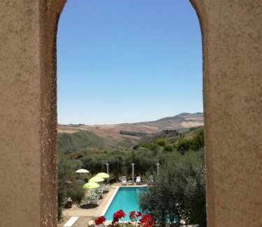 Castronuovo di Sicilia Bed & Breakfast | Casale di Riena