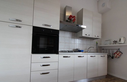 Castel San Pietro Terme Apartment | Casale dei Conti Holiday Apartments - La Valle Apartment