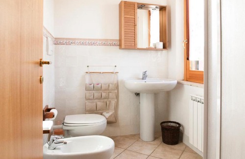 Cantalupo Apartment | Casale Mi Cantino