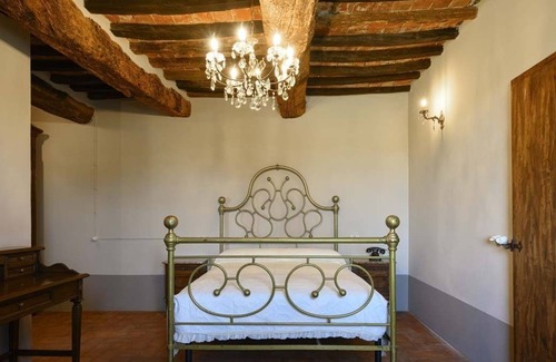 Acquaviva Other | Casale Room in the Farmhouse
