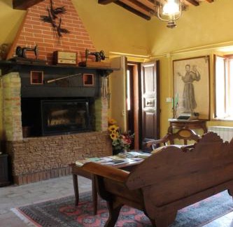 Lidarno Bed & Breakfast | Casale San Marco B&B