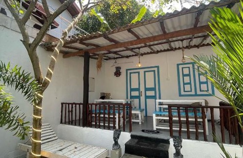 Kamburugamuwa Hotel | CasaLuna