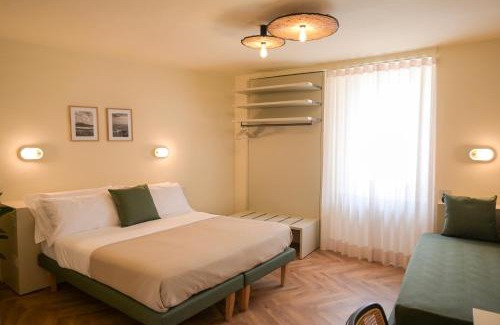 Foligno House | Casaretti Affittacamere - In centro a Foligno, con parcheggio e ampio bagno in camera