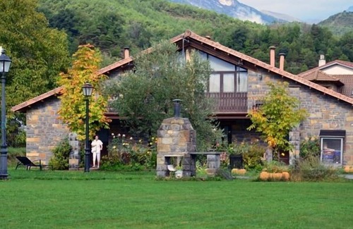 Puertolas Cottage | Casas rurales La Ribera for 4 people