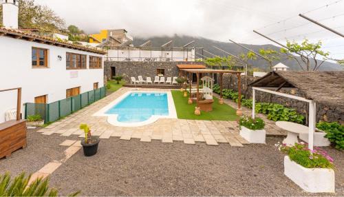 Los Realejos House | Casas Rurales La Tanquera y Las Rosas
