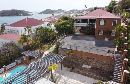 Rosendal Villa | CasaTaboo: Historical Harbor View Villa w/Maid