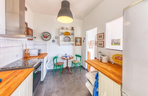 Pieve Ligure Apartment | CasaViva - Grande Bilocale vista mare con parcheggio - Pieve Alta