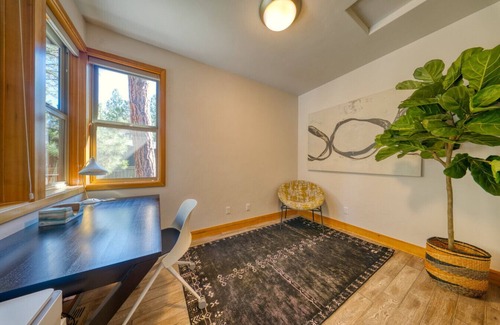 Westbrook Meadows House | Cascade Crest-Family Friendly Home, Hot Tub, Private Yard