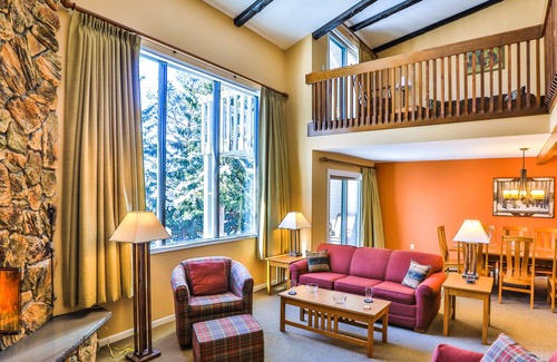 Lake Placid Condo | Cascade Lodge - couurt yard view, stay in the heart of Lake Placid