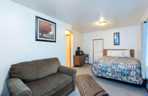 Oakridge Hotel | Cascade Motel