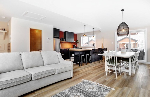 Stoneham House | Cascades 01- Les Chalets Alpins, Stoneham