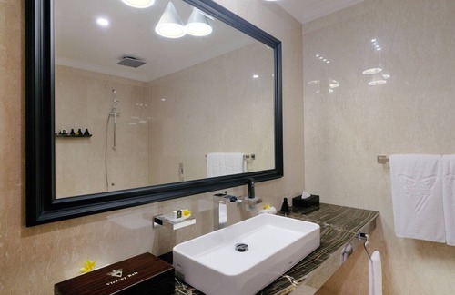 Andong Resort | CasCades Suites