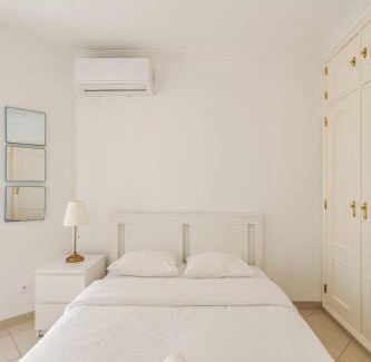 Alvide House | Cascais swiming pool Alvide Guest House