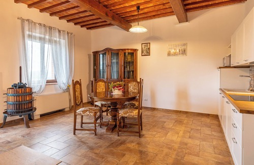 Pienza Other | Cascina 'Il Casato - Il Torchio' with Mountain View, Wi-Fi and Air Conditioning