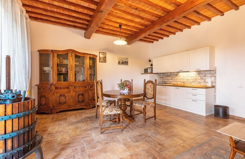 Pienza Other | Cascina 'Il Casato - Il Torchio' with Mountain View, Wi-Fi and Air Conditioning