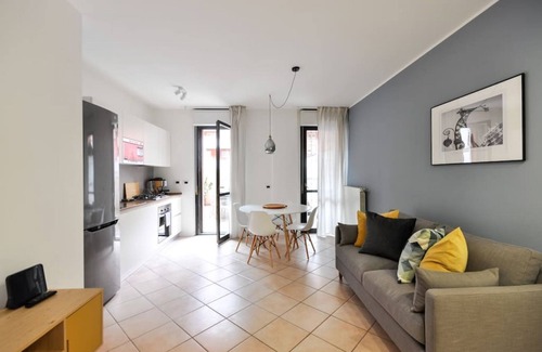 Lambrate Apartment | CaseOspitali - CASA CRI&ELI super three-room apartment