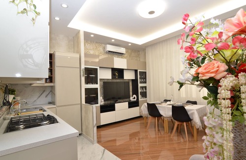 Caserta House | Caserta Deluxe Bis