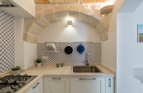 Ostuni Historic Centre Apartment | Casetta Biancapietra by Wonderful Italy