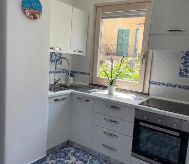 Ischia Porto Apartment | Casetta del pescatore