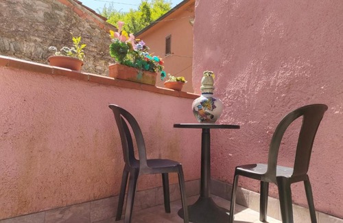 Aulla House | Casetta indipendente per momenti unici