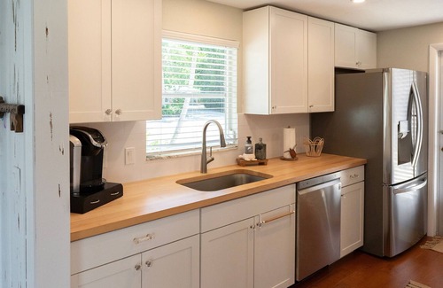 Nokomis Cottage | Casey Key Beach To Bay Cottage