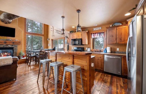 Lead Cabin | Cash Sluice Lodge