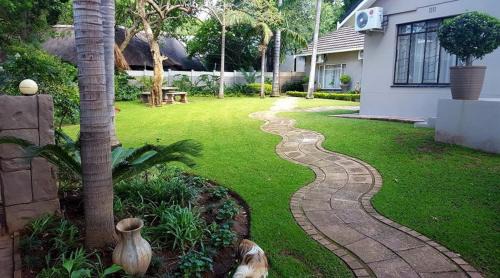 Rustenburg Bed & Breakfast | Cashan BnB
