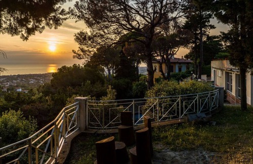 Livorno House | Casina di Savolano Comfortable holiday residence