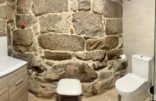 Montalegre House | Casinhas da Capela