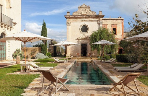 Alezio Villa | Casino Doxi Stracca - Seven Bedroom Villa, Sleeps 14