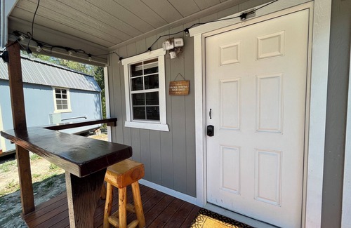 West Glacier Cabin | Casita 2, Tiny Home in Wood Area, 1 Mile From Glacier Entrance- 2 Guests