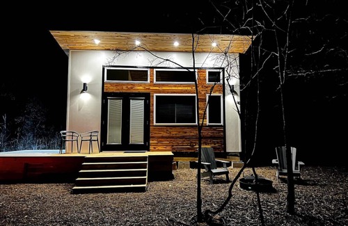 Athens House | Casita 3 · Getaway Space in nature - near lakes & shopping.C3