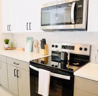 McNeil Apartment | Casita Cactus Pool - Near Q2, Domain & Parks