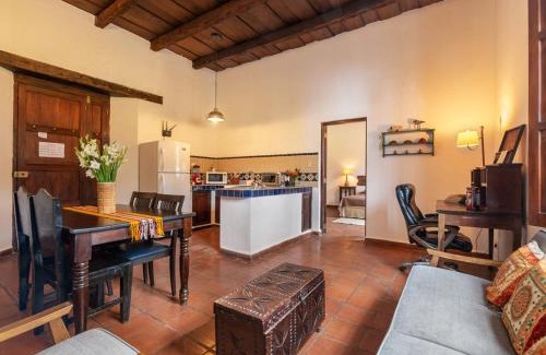 Antigua Guatemala Apartment | Casita del Escritor
