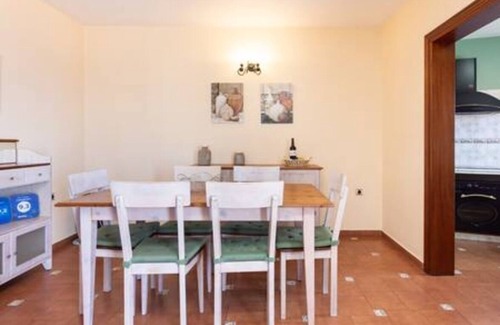 Los Llanillos Apartment | Casita del Lomo, Terrace & BBQ