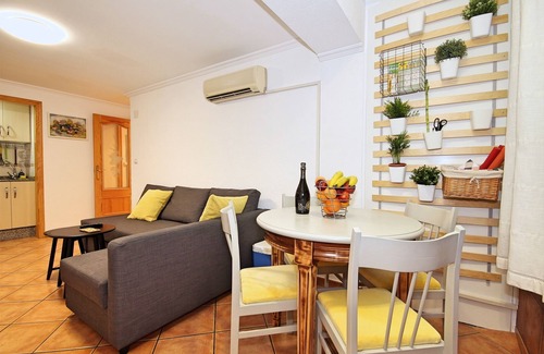Santa Pola Apartment | ☞ Casita del Puerto ☜ ★ Charming ♡ apartment first lane at The Marina.