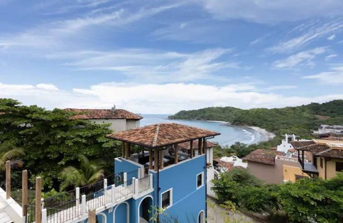 Las Catalinas Apartment | Casita in LC located next to Casa Chameleon private terrace and amazing views