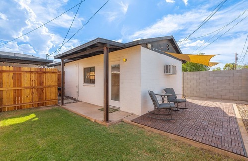 Tempe Apartment | Casita Near ASU – Clean, Pet Friendly & Private