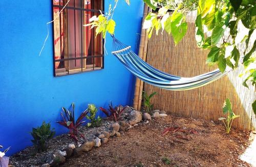 Samara House | Casita Olivia- Short walk to the beach! 2 week max stay