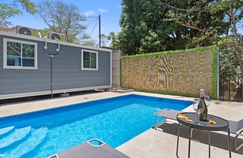 Matapala Apartment | Casita w/Pool & 5 min walk beach -Monkey House #1