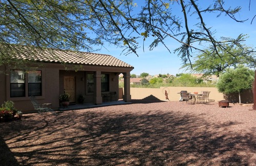 Saddle Ridge West House | Casita with Santa Fe Walls & Privacy Gates