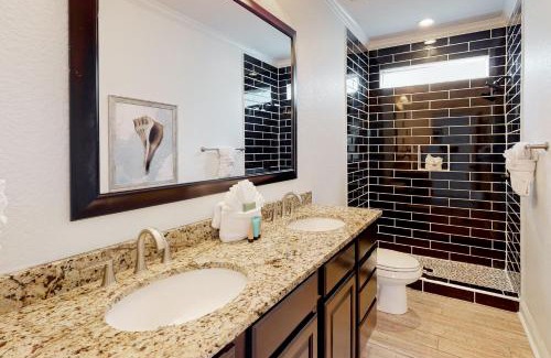 Villages of Crystal Beach House | Cassie's Beach Cottage